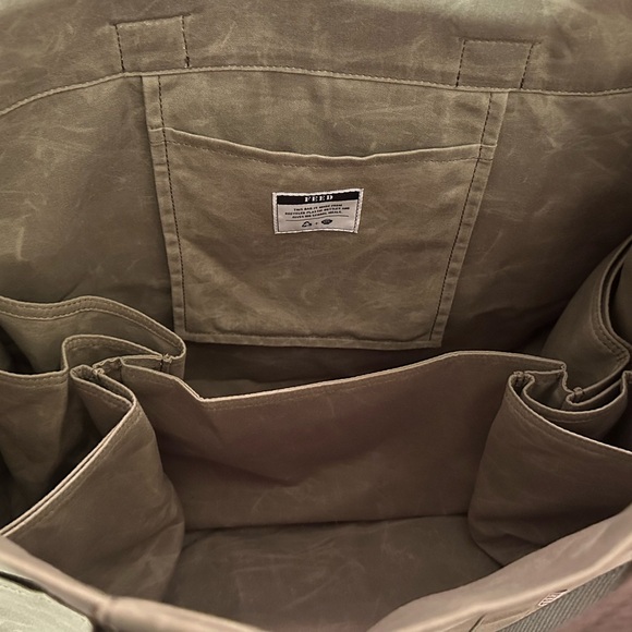 FEED Projects XL Market Structured Carry-All Organizer Tote Khaki Green NWT - Picture 9 of 16
